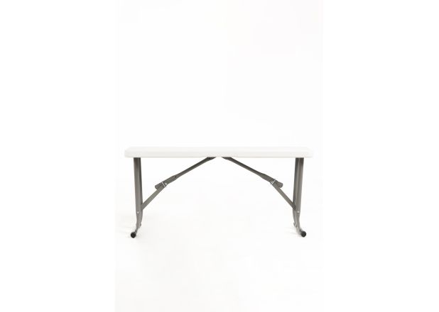 Conjunto Tolwa de mesa e bancos