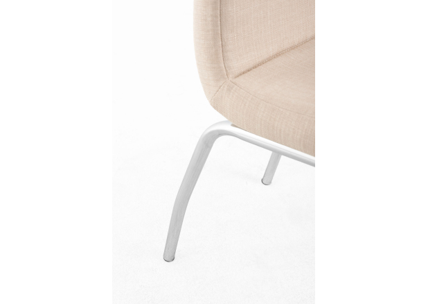 Silla Miret Tela