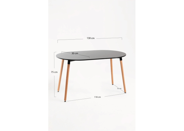 Mesa Nera Ovalada