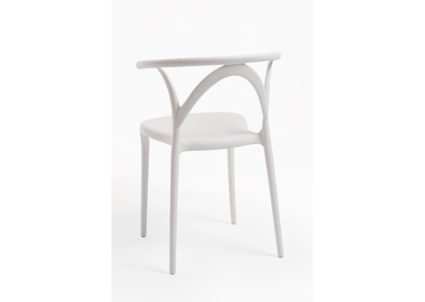 Silla Neail