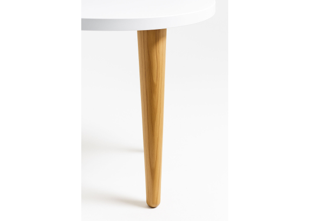 Pequena mesa Konpy