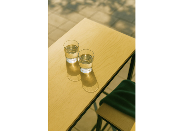 Conjunto Mesa Alta + 2 Taburetes Bar Narme