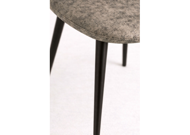 Cadeira Black Leo Couro Sintético Vintage