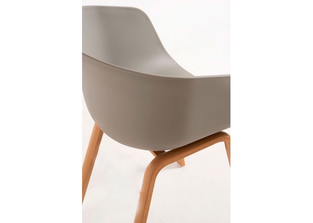 Silla Hana