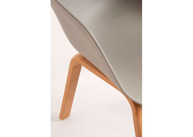 Silla Hana