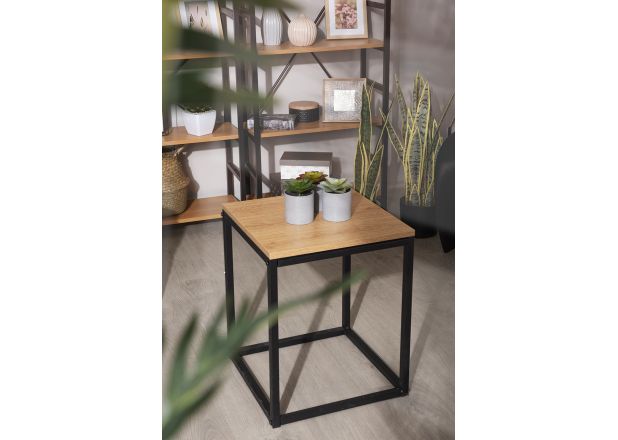 Pequena Mesa Tumi